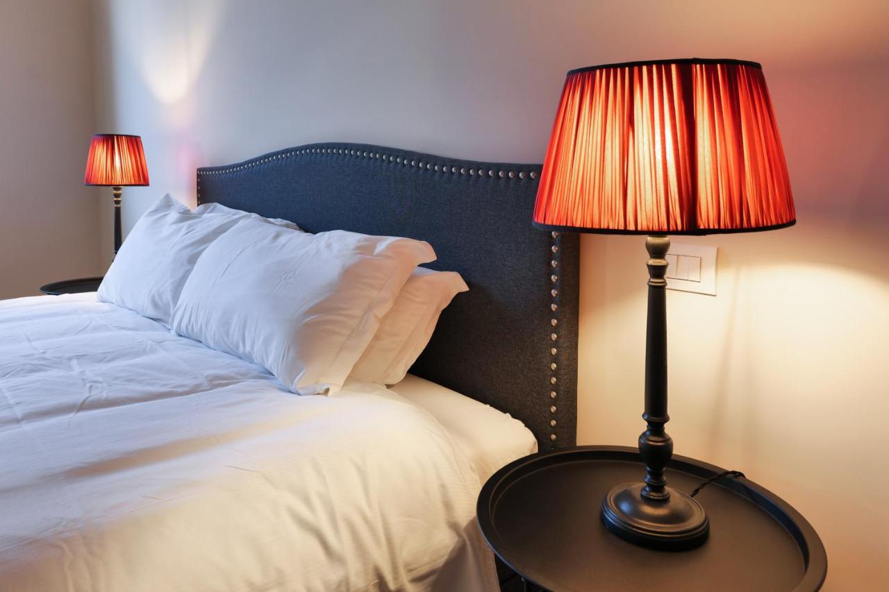Luxury San Babila Apartment Milan Bagian luar foto
