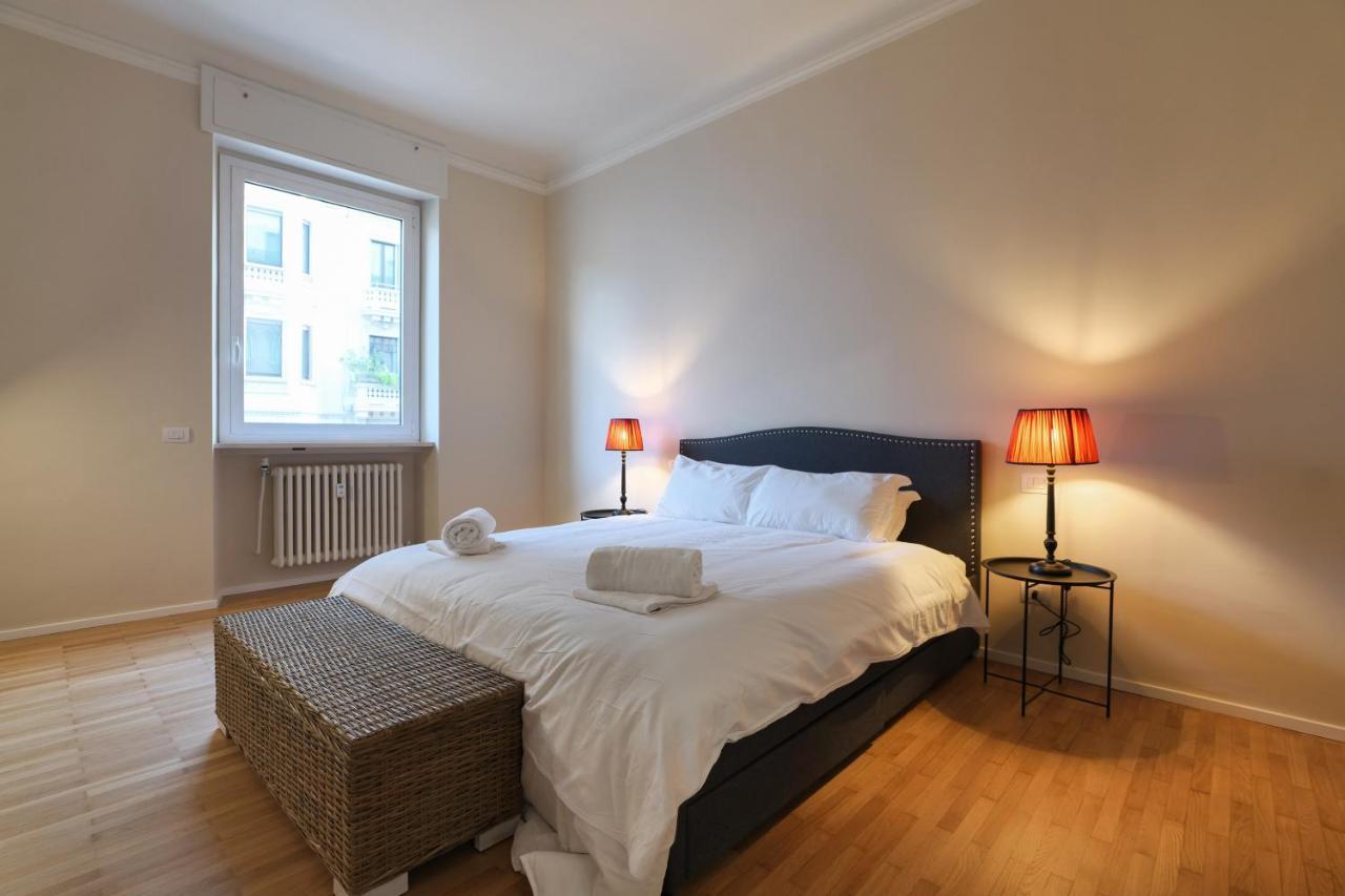 Luxury San Babila Apartment Milan Bagian luar foto