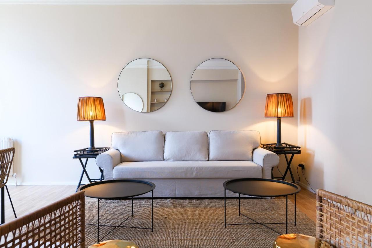 Luxury San Babila Apartment Milan Bagian luar foto